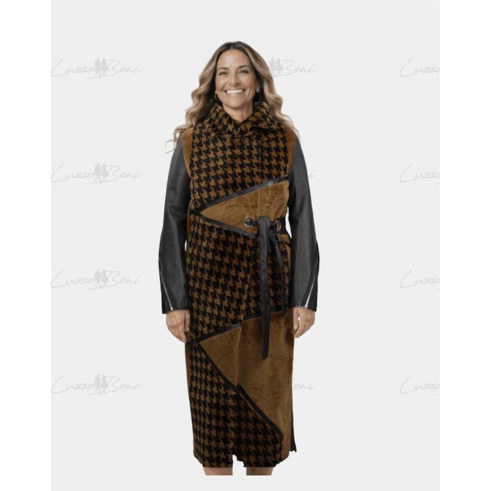 NEW LUSSO BENI petal pea coat in black/orange